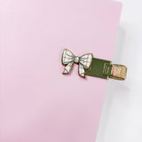 PEN LOOP | PLANNER CLIP | Reading In Nature