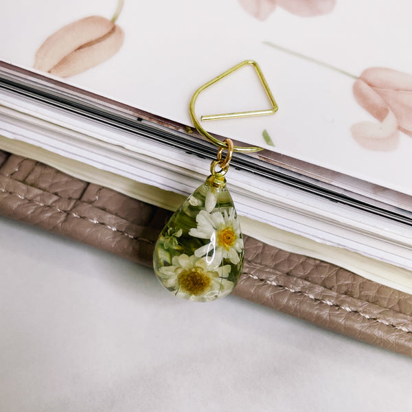 PLANNER CLIP | DAISY DROPLET CHARM