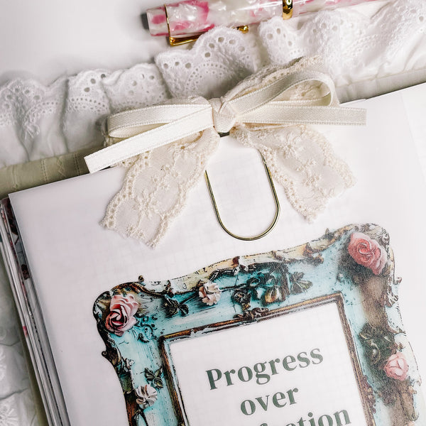 LACE BOW PLANNER CLIP | SHABBY CHIC COLLECTION