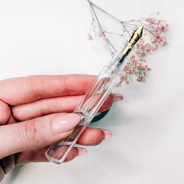 FOUNTAIN PEN | CLEAR  | EXTRA FINE NIB