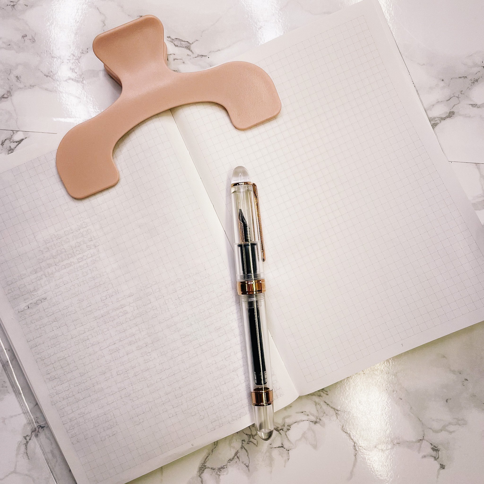 Journal Clip - Book clip | Strong Grip – theroseylifeplanner