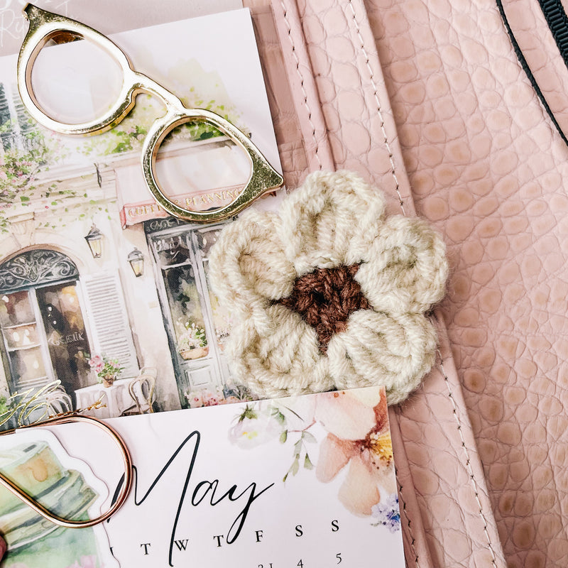 BOW PLANNER CLIP | BEAR BOX FLOWER