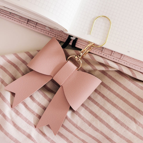 FAUX LEATHER KEY PLANNER CHARM | PLANNER DECOR