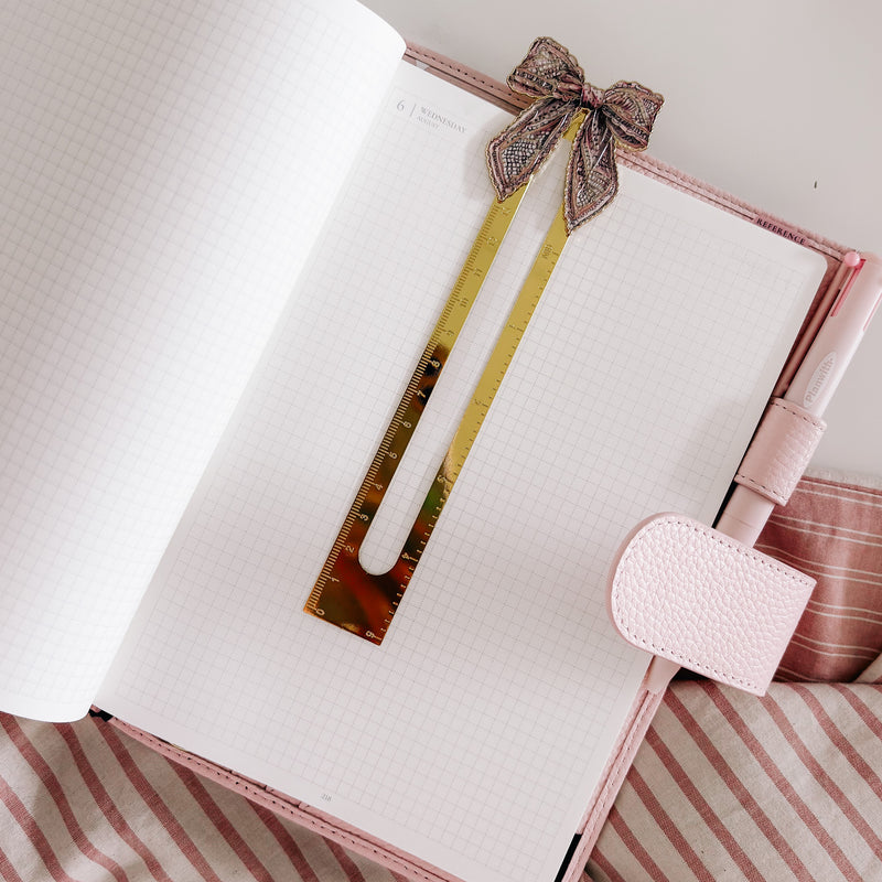 Bow Ruler Bookmark | FUNCTIONAL PLANNER DECOR