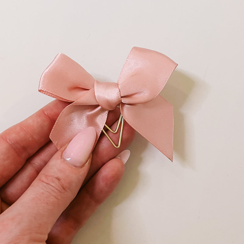 PINK RIBBON BOW PLANNER CLIP